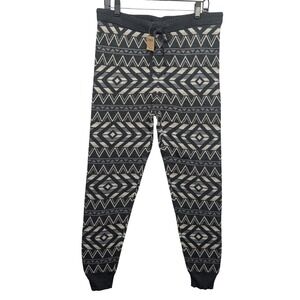 NWT American Eagle Sweater Leggings Women XL Gray Fair Isle Geometric Aztec Knit